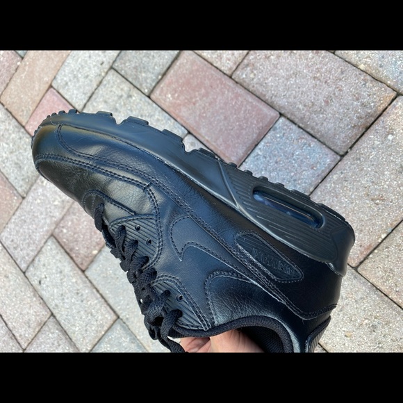 Nike Other - Nike Air Max 90 GS Running Shoes Size 6.5Y